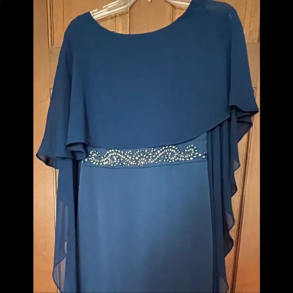 adrianna papell chiffon capelet dress Navy Floral Beaded Cape Gown